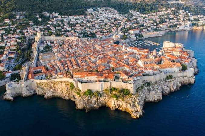 https://cokeguide.com/discover-the-cocaine-culture-in-dubrovnik/