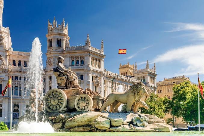 https://cokeguide.com/discover-cocaine-culture-in-madrid/